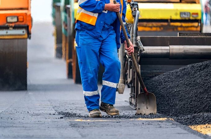 5 Signs It’s Time to Replace Your Asphalt Surface