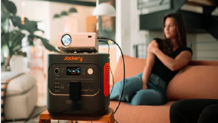 Making Your Home Eco-Friendly with Solar Power: The Jackery Solar Generator 2000 v2