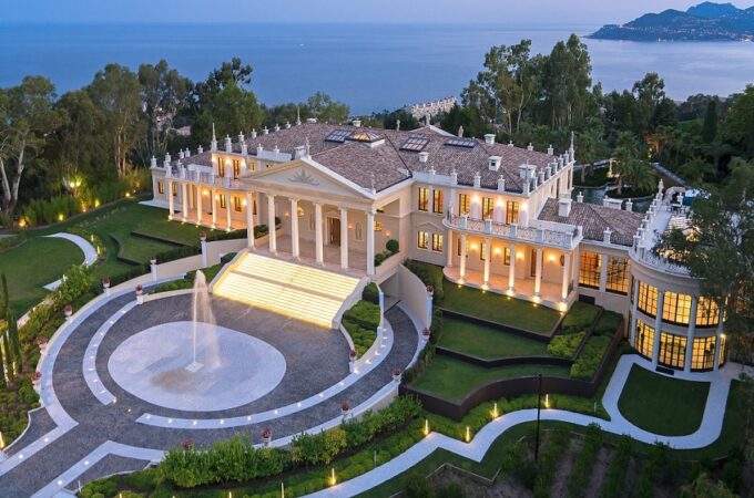Discover High-End Real Estate on the French Riviera: Insider Tips from Renovate Residence